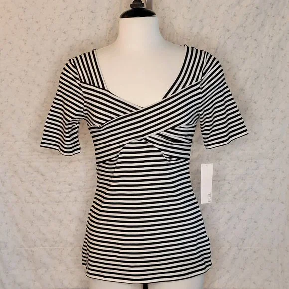 Elle, size L, front wrapped, mid-length sleeve, knit top blk/wht  stripe. NWOT. - Picture 3 of 12